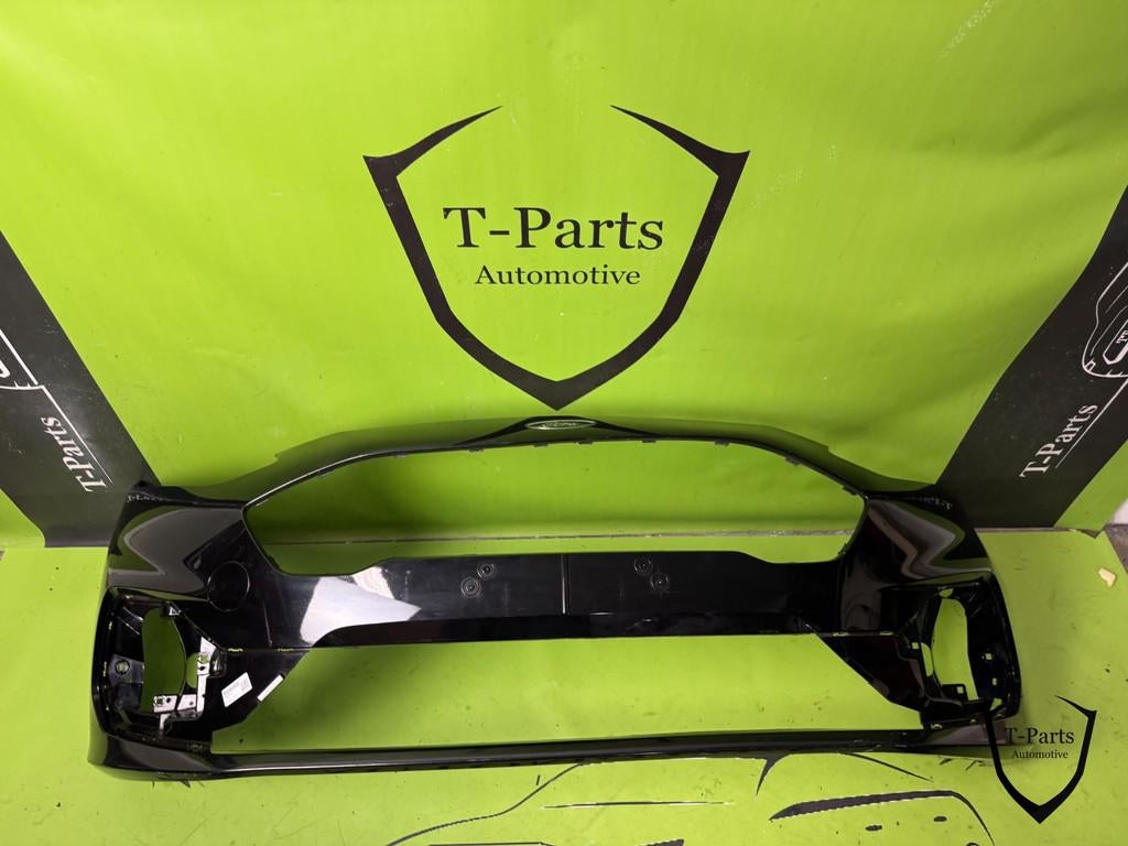 Pare-chocs avant Ford Fiesta MK8 ST Line, Pare-chocs, Info@ford.com, Ford Motor Company, American Road 1
48126  Dearborn