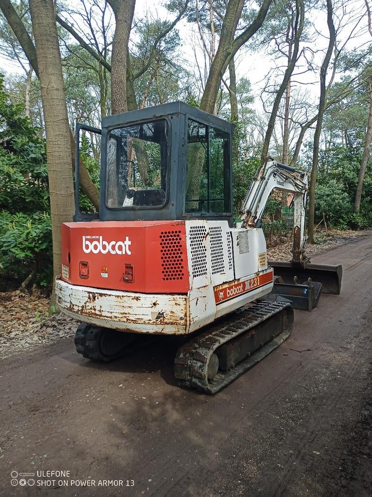 Bobcat x231 minigraver, Ophalen