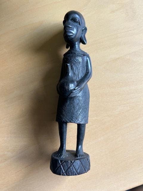 2 Afrikaans handgesneden houten beeldjes, Antiek en Kunst, Ophalen of Verzenden