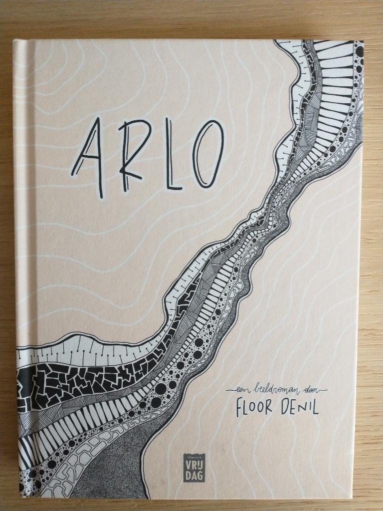 Arlo, Boeken, Overige Boeken, Zo goed als nieuw, Ophalen