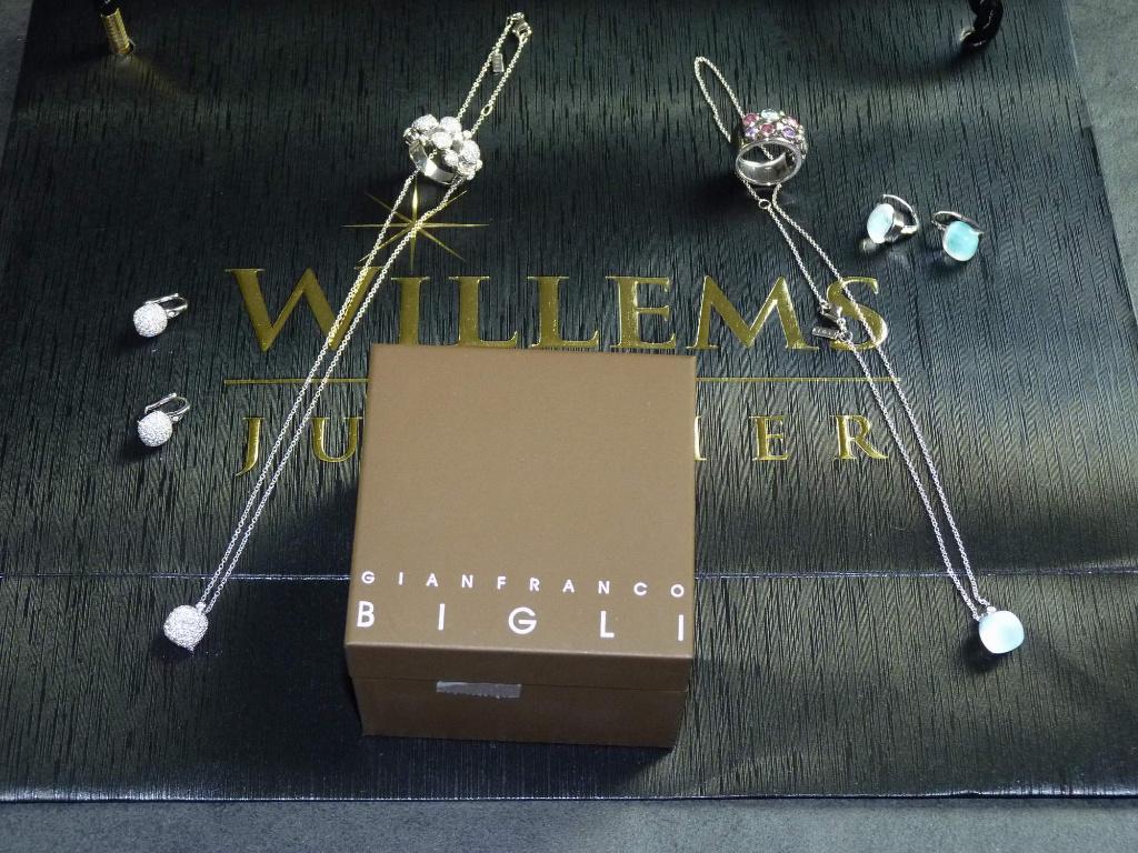 Bigli juwelen en balmain horloge, Enlèvement, Comme neuf