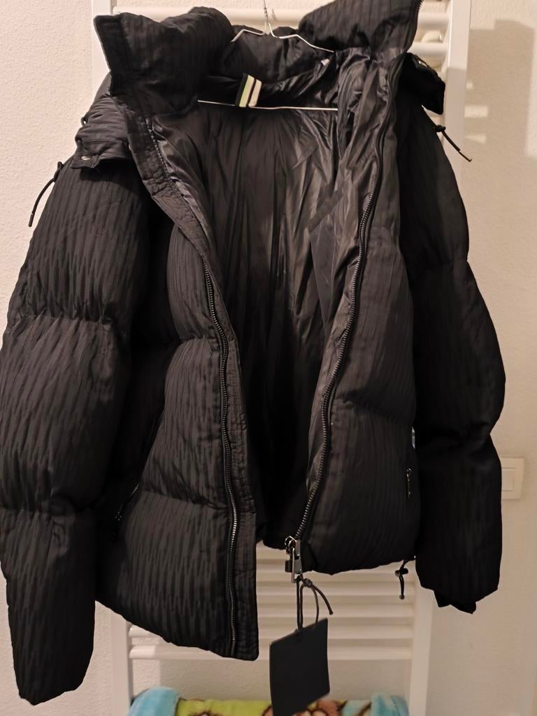 Doudoune Boss Neuf Aucun Défaut Aucune Tâche Taille L, Enlèvement ou Envoi, Neuf, Boss