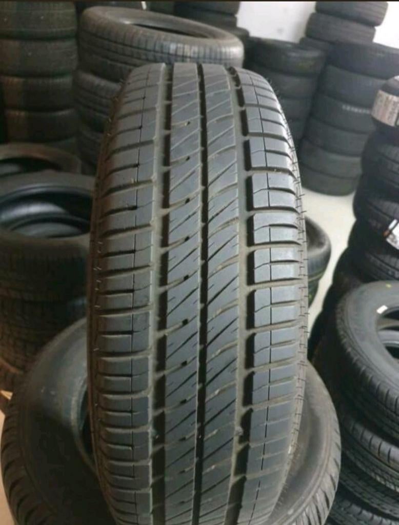 17570r13 175 70 r13 175/70/13 nokian Dunlop avec montage