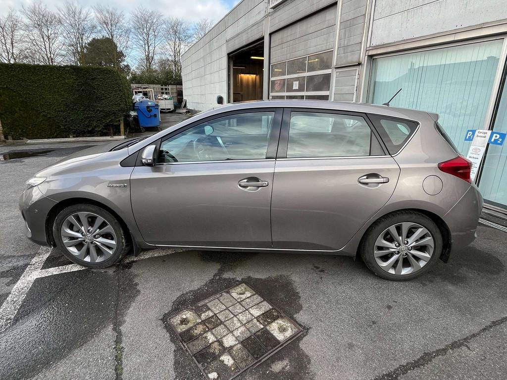 Toyota Auris Auris HEV 1.8i HSD Lounge CVT (bj 2013), Auto's, Toyota, Euro 5, Gebruikt, 4 cilinders, Bedrijf