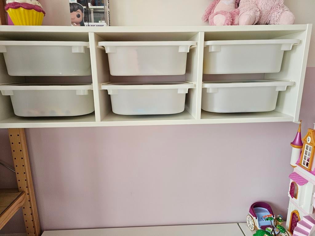 Kinderbureau ikea Smastad - Sundvik en Trofast, Kinderen en Baby's, Ophalen