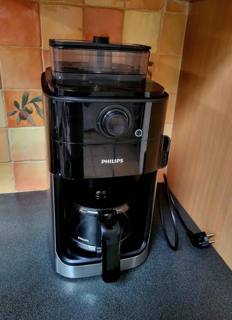 Philips filterkoffiemachine met bonenmolen, Elektronische apparatuur, Koffiezetapparaten, Ophalen, Koffiemachine, Zo goed als nieuw