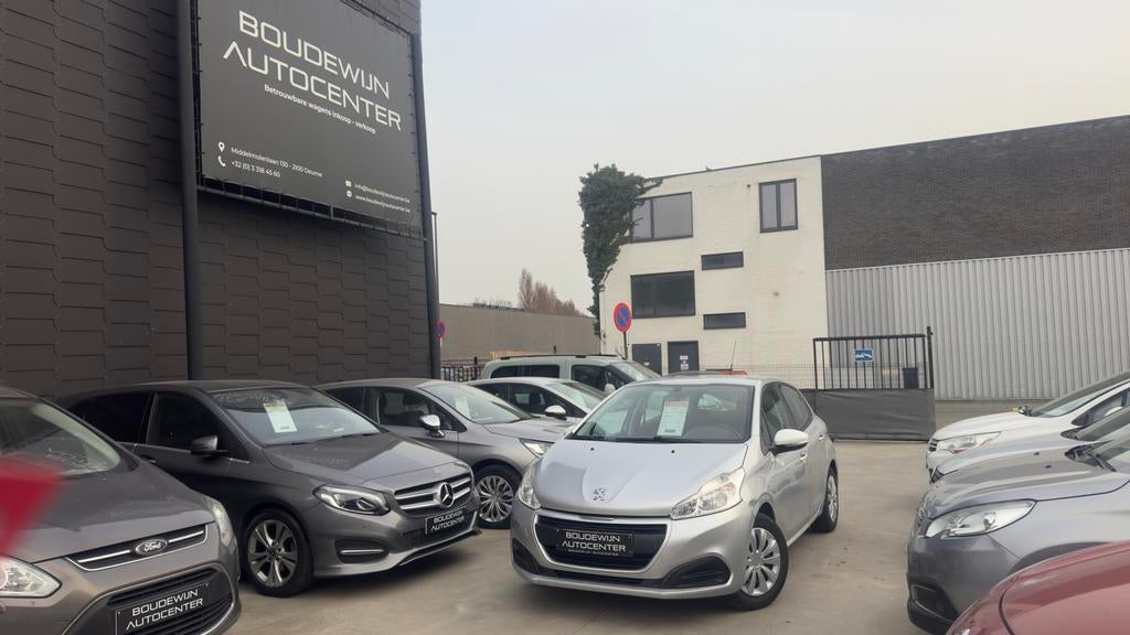 Peugeot 208 2018 106.xxxkm 1.2Benzine Topstaat Garantie, Autos, Argent ou Gris, Achat, Entreprise, Noir