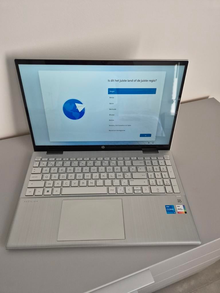 Nieuwe HP Pavilion x360 15, Computers en Software, 15 inch, Minder dan 2 Ghz, Ophalen of Verzenden, HP