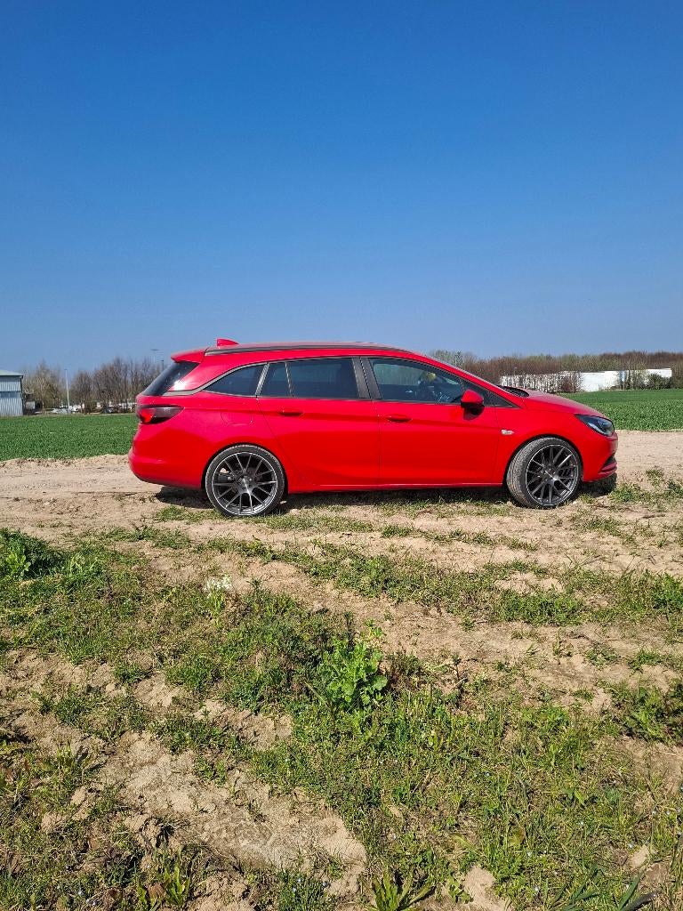 Opel Astra  essence, Autos, Rouge, Euro 5, Achat, 135 g/km