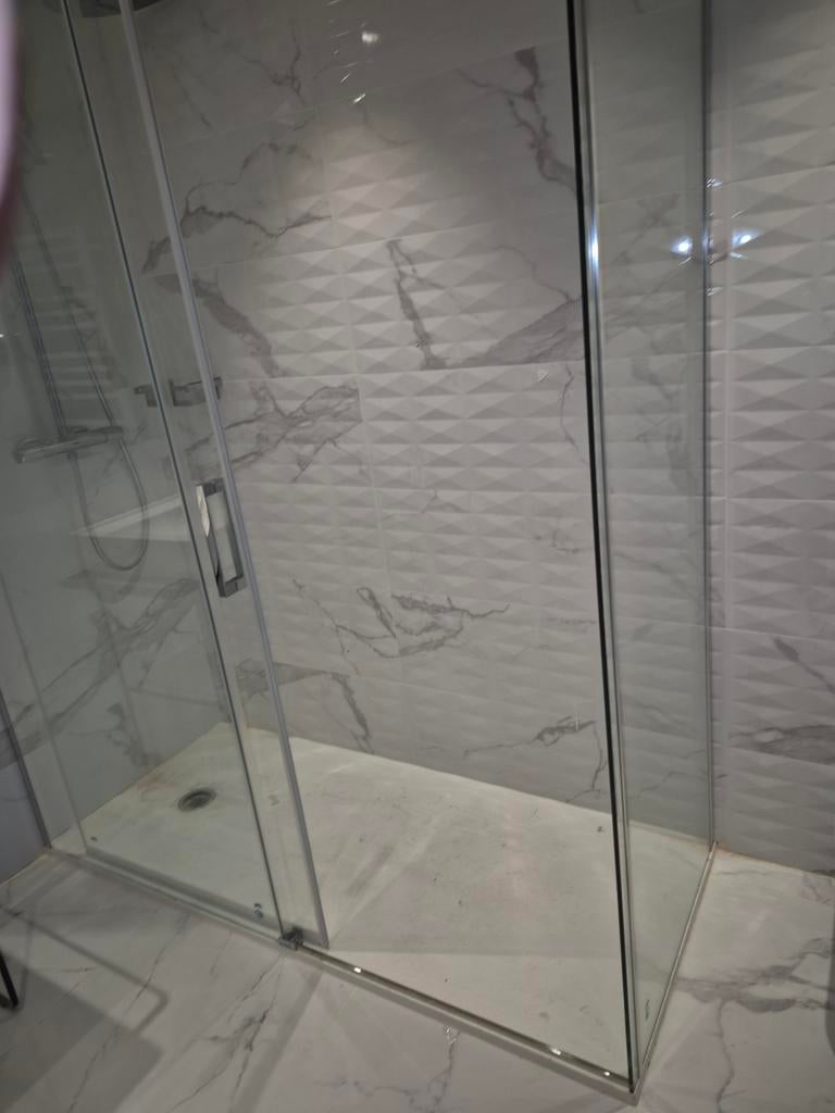 plombier chauffagiste  0489 23 17 52, Services & Professionnels, Plombiers & Installateurs, Installation