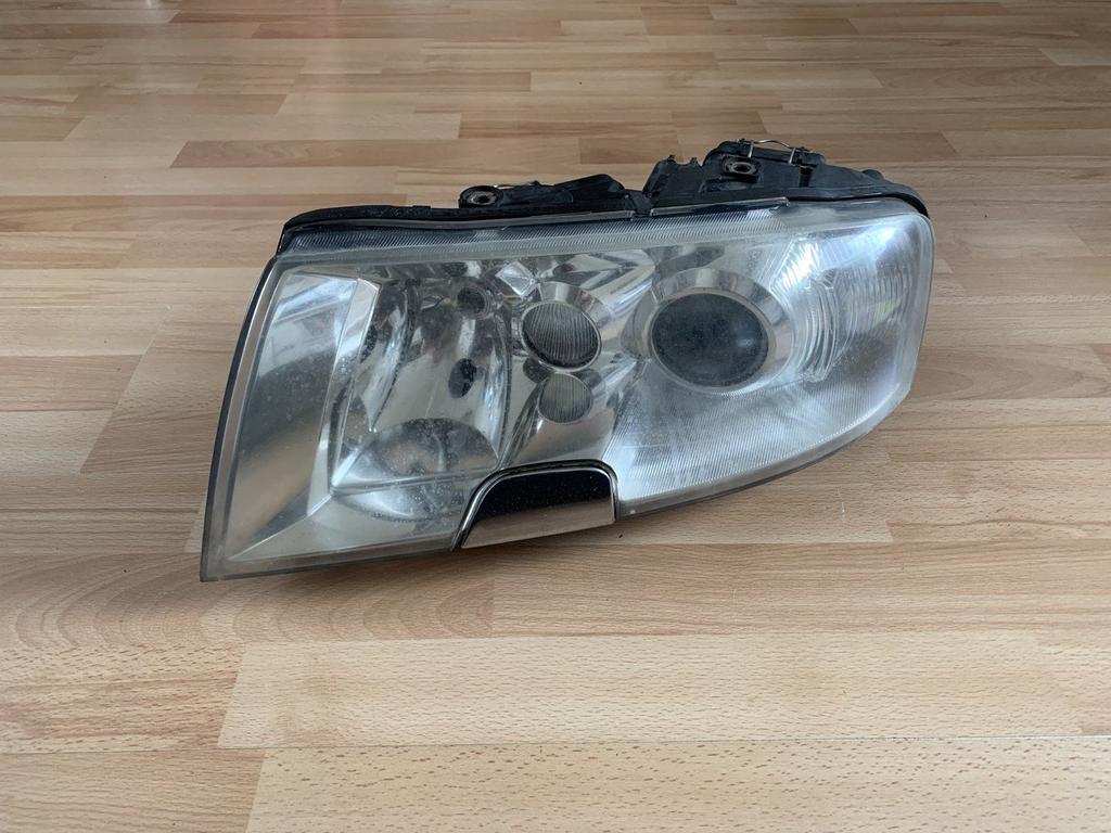 koplamp links skoda superb 2001 tot 2008 Xenon + sproeiers, Autos : Pièces & Accessoires, -, Utilisé, Skoda, -