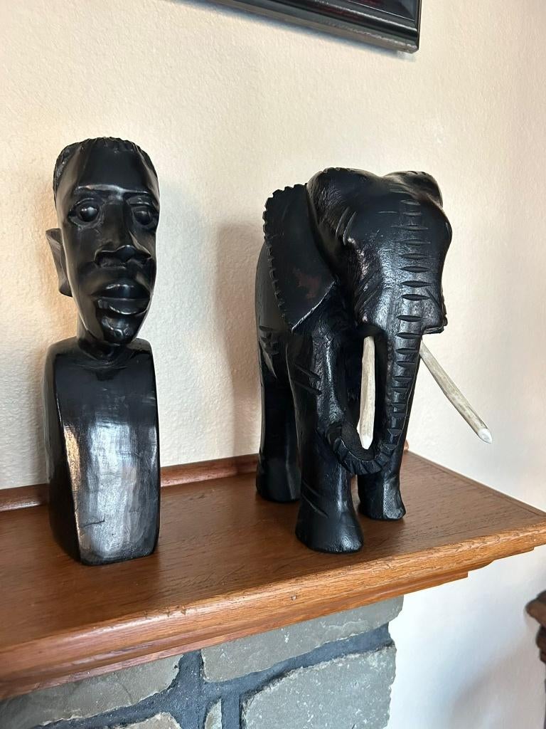 Afrikaans houtsnijwerk ebbehouten beelden, Antiek en Kunst, Kunst | Beelden en Houtsnijwerken, Ophalen