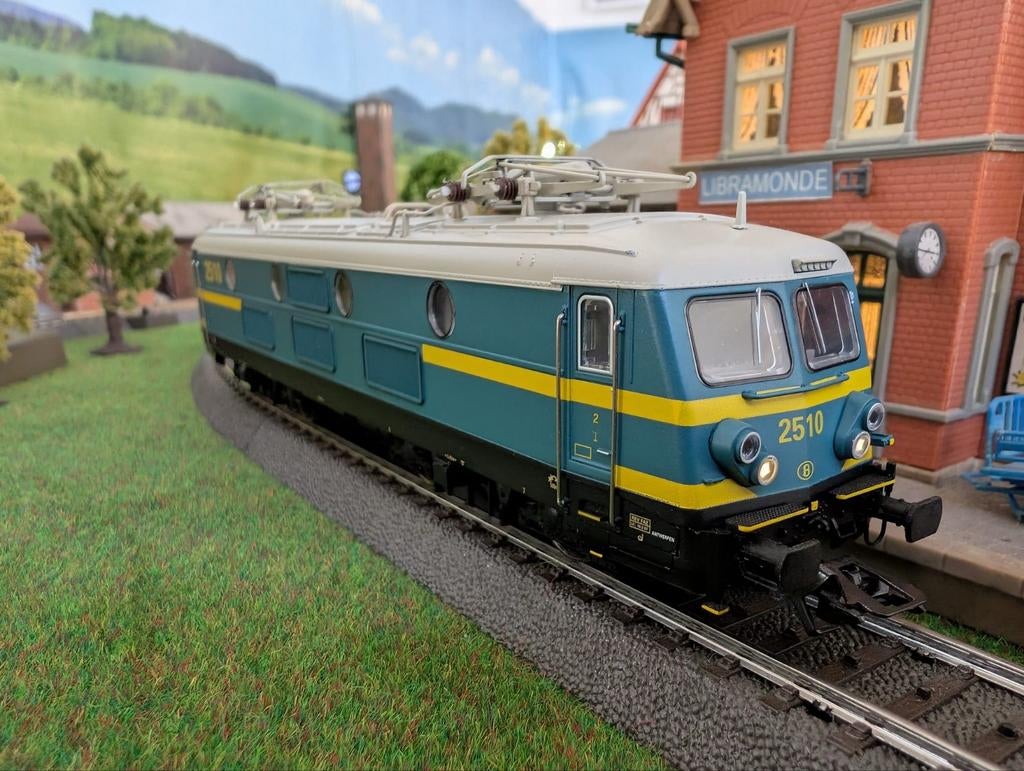 SNCB SNCB | Märklin 37246 | HLE 2510 | Bleu | MFX Sound |, Neuf, Enlèvement ou Envoi, Courant alternatif, Locomotive
