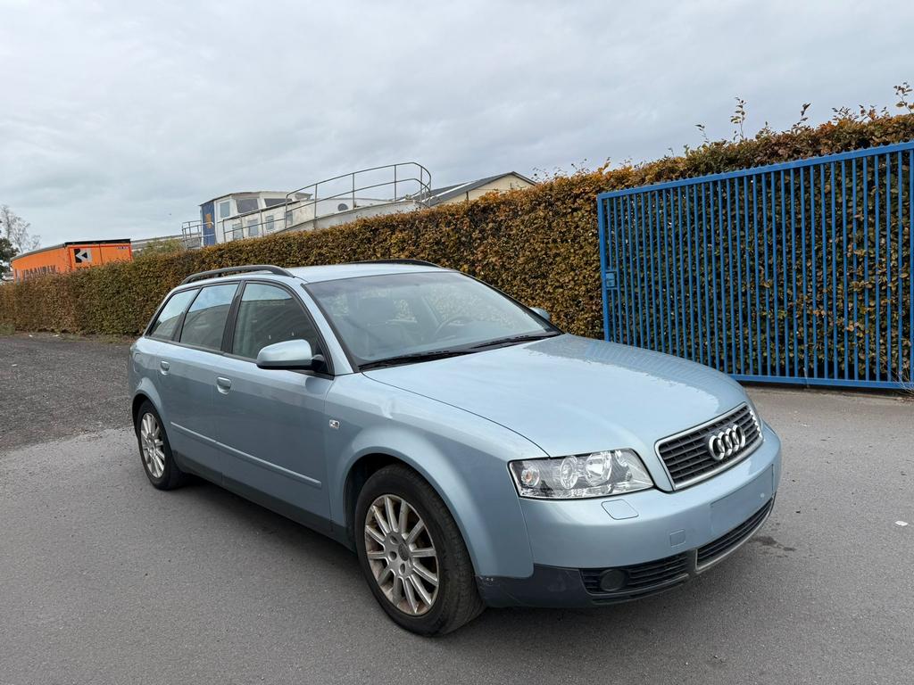 Audi A4 2.5 Diesel/automatique/89 000 km !, Autos, Audi, Particulier, A4, ABS, Airbags, Air conditionné, Alarme, Feux de virage