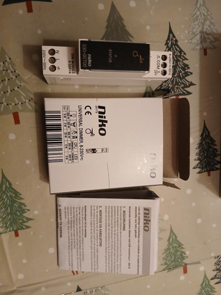 Niko universele modulaire dimmer 330-00700 + CAB-ontstoring, Ophalen of Verzenden