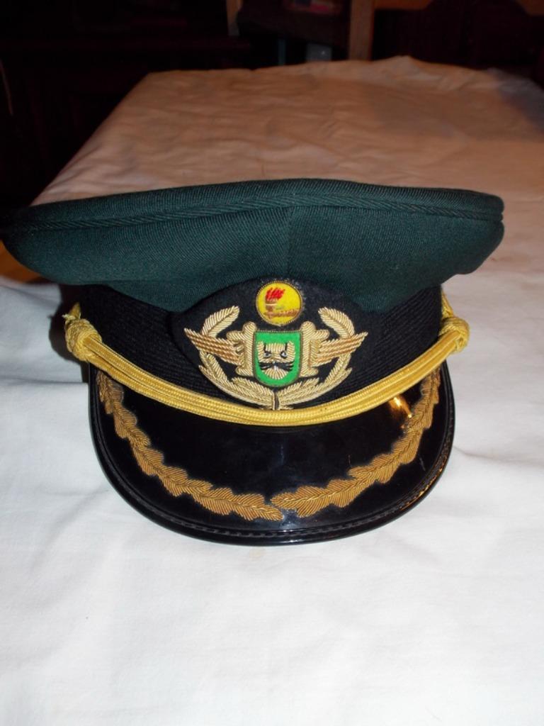 Kepi, officier de l'armée de l'air zaïroise, Enlèvement ou Envoi, Armée de l'air, Casque ou Béret