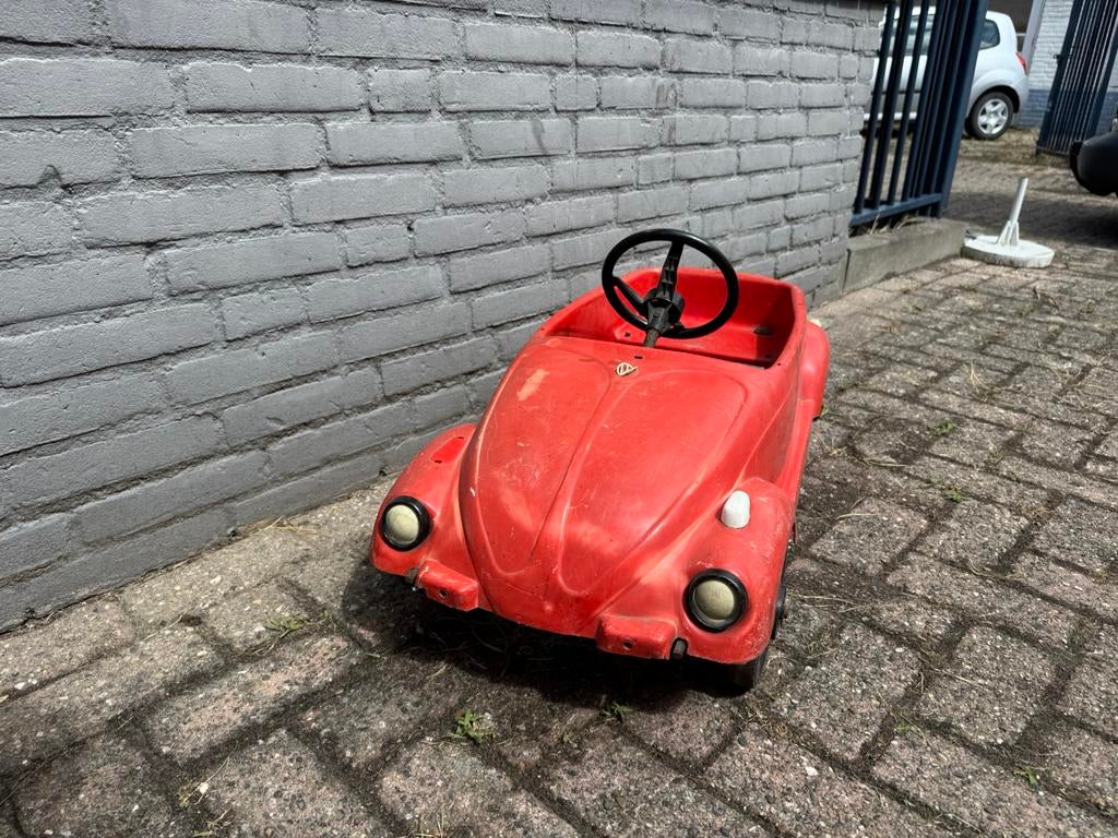 Ancienne voiture à pédales VW Beetle 1500, Enlèvement