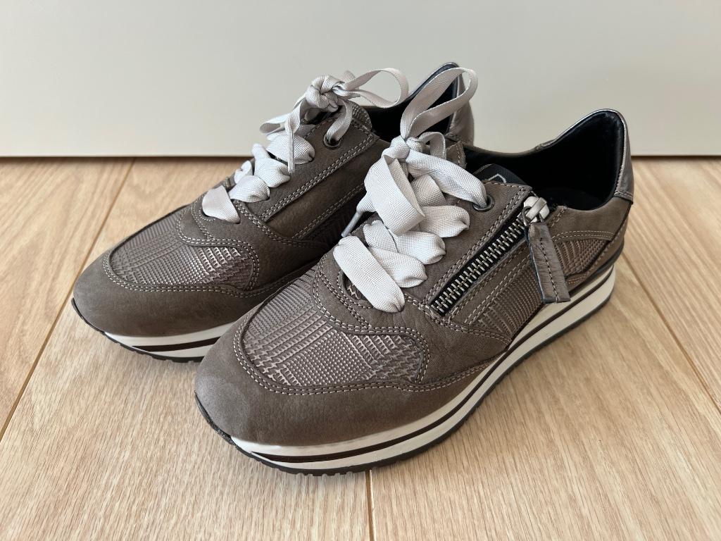 Sneakers DL Sport maat 36, Kleding | Dames, Schoenen, Ophalen, Overige kleuren, Dl sport, Nieuw