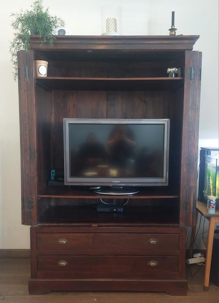 meuble TV colonial, Enlèvement, Utilisé