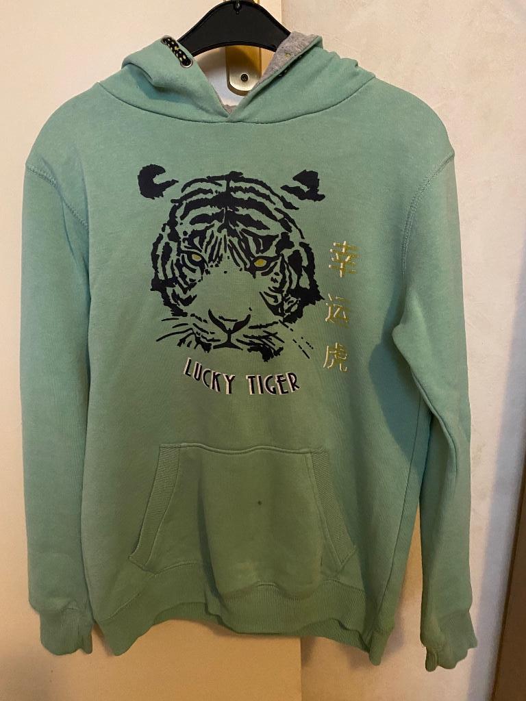 Pull garçon 11-12 ans, Enlèvement, Utilisé, Garçon