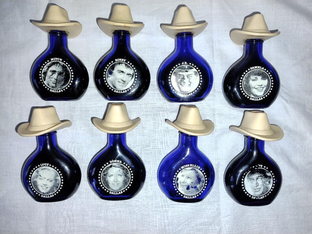 Lot de 8 mini bouteilles collectors DALLAS vintage 1982, Enlèvement