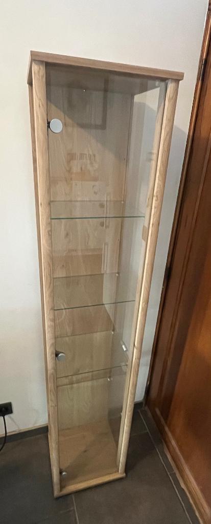 Vitrine en bois, Maison & Meubles, Armoires | Vitrines, Comme neuf, 150 à 200 cm, Moins de 50 cm, 25 à 50 cm, Avec porte(s), Avec tablette(s)