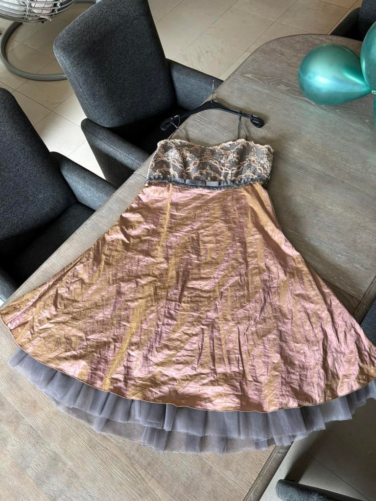 Feestjurk  Onik Onik maat 44, tot knielengte, Kleding | Dames, Gelegenheidskleding, Zo goed als nieuw, Maat 42/44 (L), Ophalen