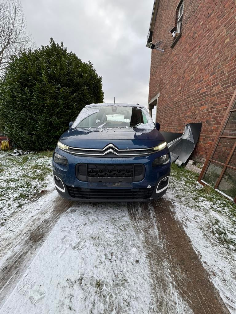 Citroen berlingo 1.2 2019, Auto's, Citroën, Monovolume, Euro 6, 4 cilinders, 7 zetels