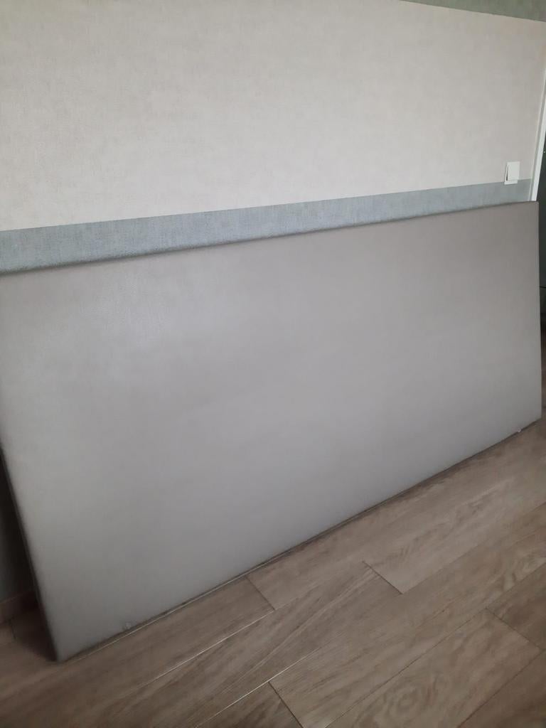 Hoofdbord bed, Ophalen