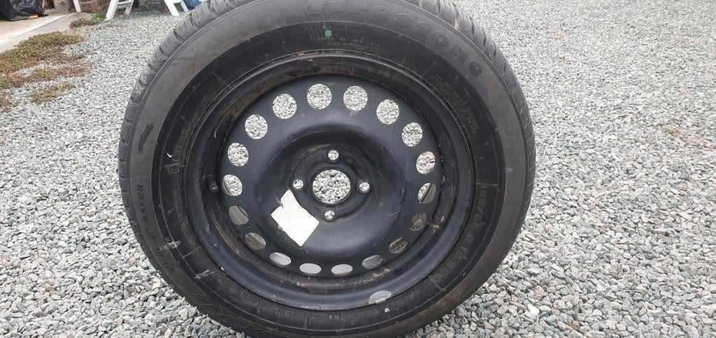 Nieuw reservewiel, Ophalen, Nieuw