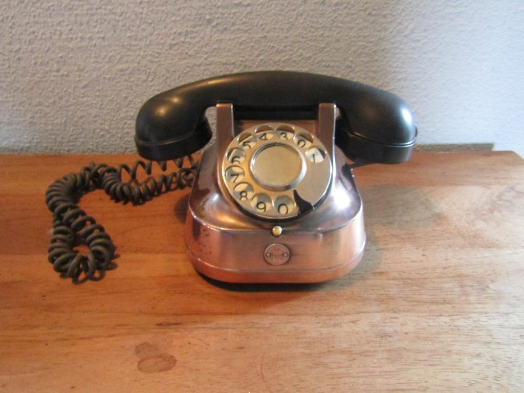 Téléphone vintage en cuivre RTT-56A, Télécoms, Téléphones fixes | Filaires, Enlèvement ou Envoi, Utilisé, Avec cadran rotatif