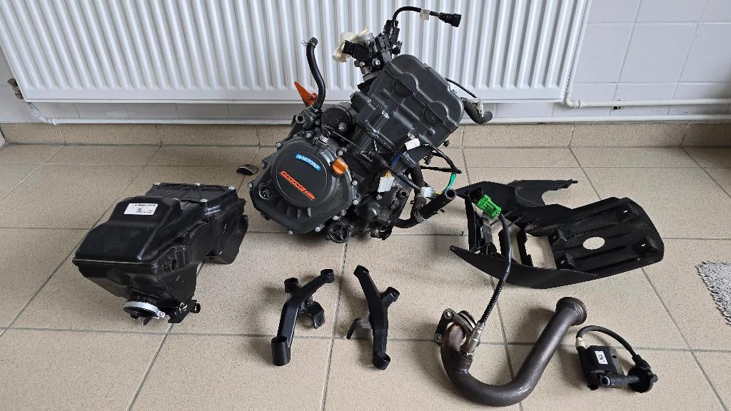 Lot KTM Duke 2020 onderdelen, Motoren, LED Verlichting, Motorrijbewijs A, Particulier, 125 cc