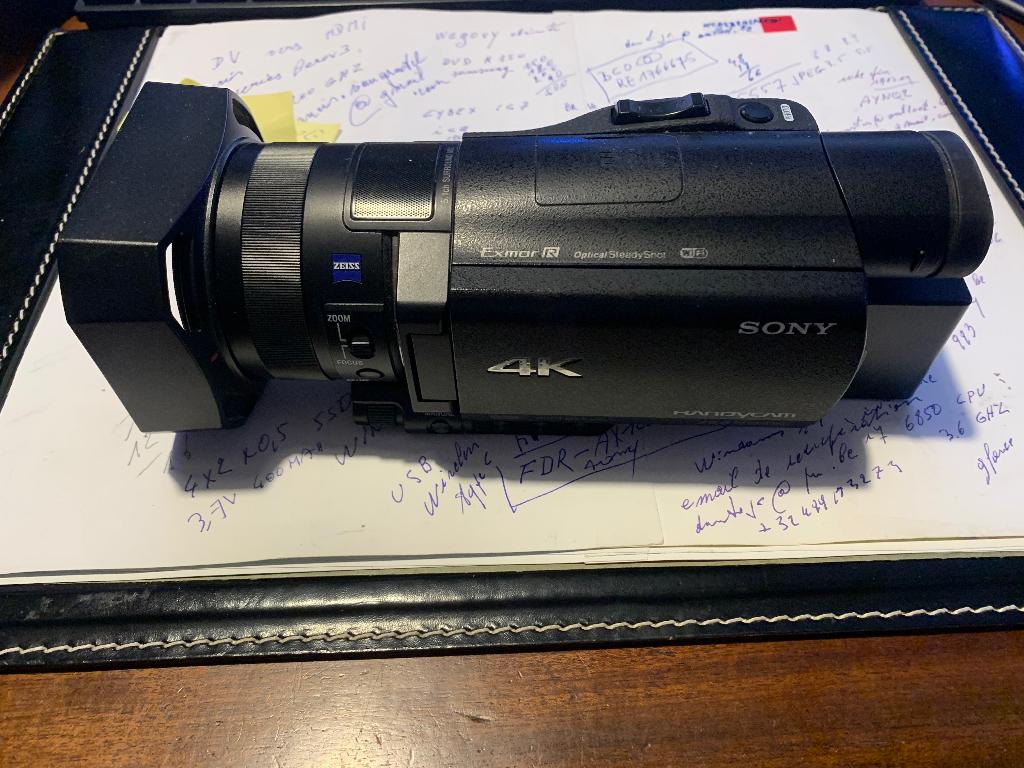 camescope 4k sony FDR-AX100-E, Enlèvement ou Envoi, Utilisé, Caméra, Sony