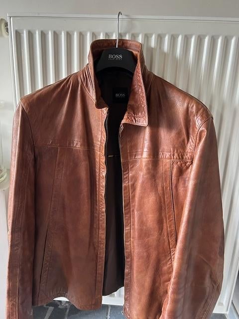 Leder vest Hugo Boss large, Kleding | Heren, Kostuums en vesten, Ophalen, Zo goed als nieuw, Bruin, Hugo boss