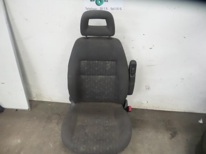 Siège droit d'un Volkswagen Sharan (Sharan 95-), -, 3 mois de garantie, Utilisé, -