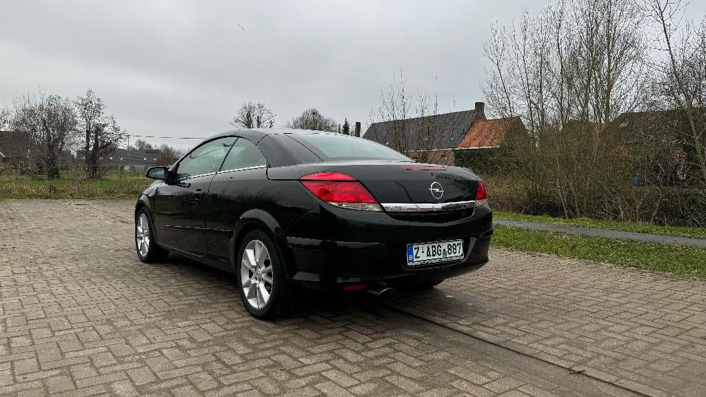 Opel Astra Twin Top, Auto's, Opel, Voorwielaandrijving, 4 zetels, Zwart, 4 cilinders