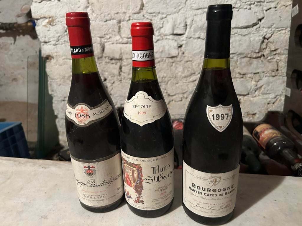 Vin - bourgogne - 3 bouteilles, Enlèvement, Comme neuf