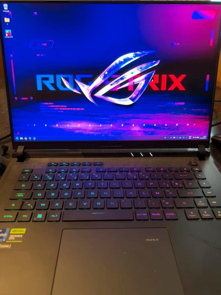 Asus ROG Scar Strix I9-13980HX, 32GB RAM, RTX 4090 (azerty), Ophalen, Zo goed als nieuw, Gaming, 16 inch