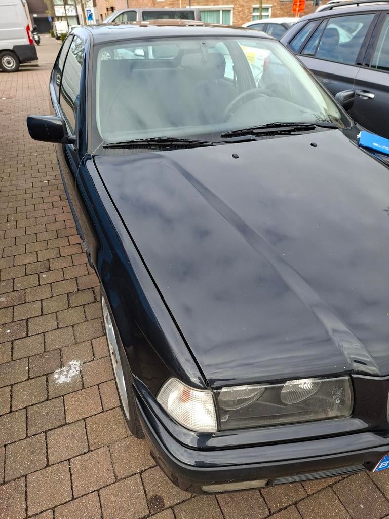 Oldtimer BMW 316 i compact, Auto's, Particulier, Te koop