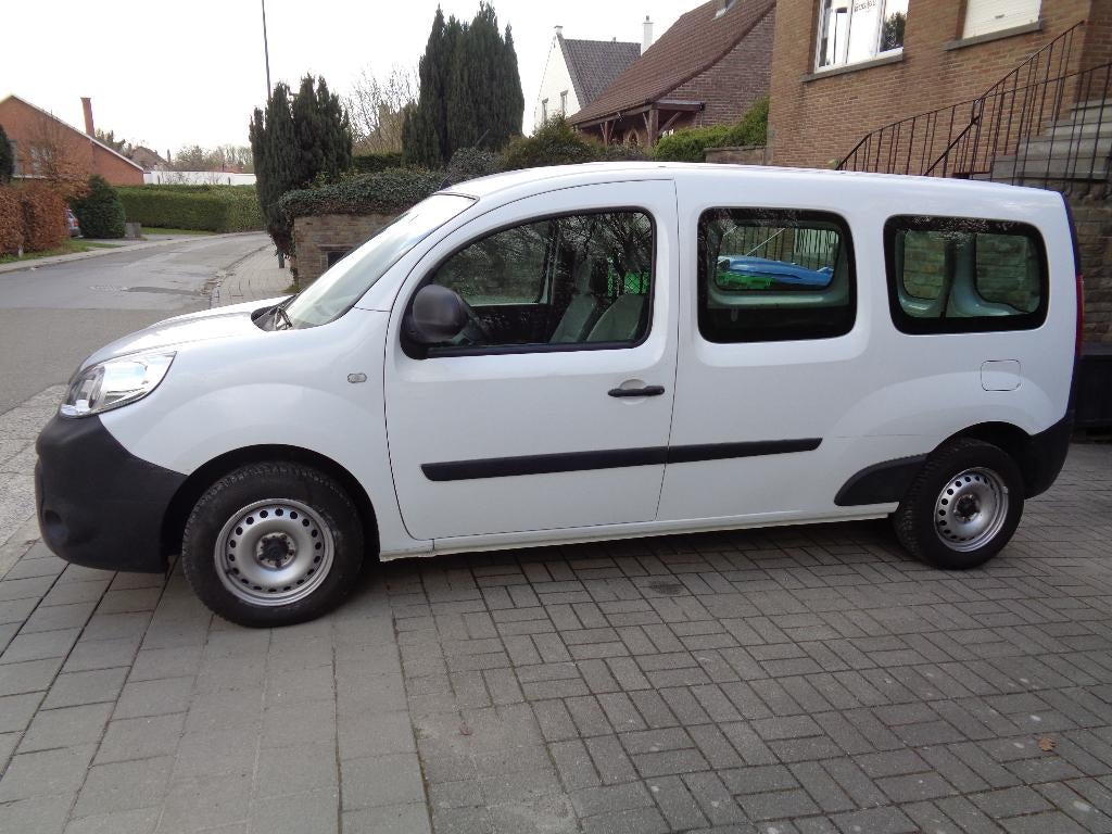 Renault Kangoo 1,5dci Euro 6 Maxi Pret immat *6.600+TVA*, Auto's, Voorwielaandrijving, 4 cilinders, 1481 kg, Wit