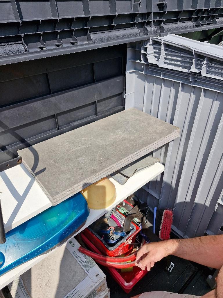 Nieuwe 4.8 CM2 - 30 X 60 overschot vloertegels, Ophalen, Nieuw, Vloertegels