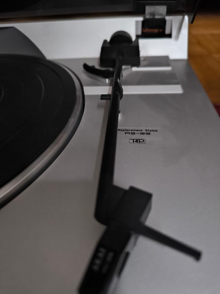 AKAI PLATINE VINYLE DIRECT DRIVE, Enlèvement, Utilisé, Tourne-disque, Akai