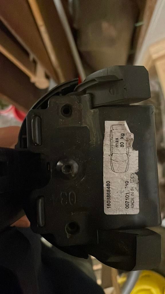 Barres de toit officielles Peugeot 308 SW II Thule, Enlèvement, Utilisé