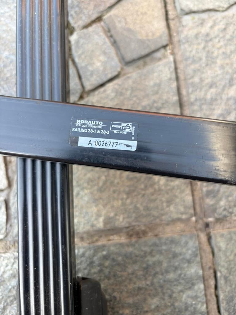 Universele dakdragers Norauto, Auto diversen, Dakdragers, Ophalen, Zo goed als nieuw