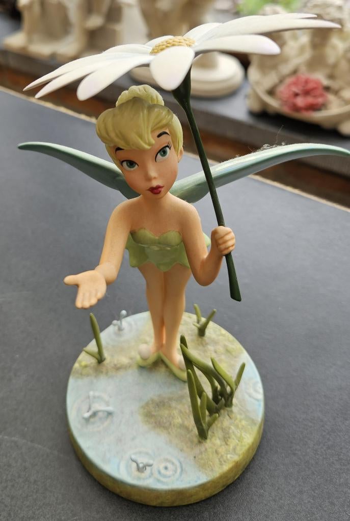 Disney beeldje Tinkerbel A Splash Of Spring, Verzamelen, Ophalen of Verzenden, Overige figuren, Zo goed als nieuw, Beeldje of Figuurtje
