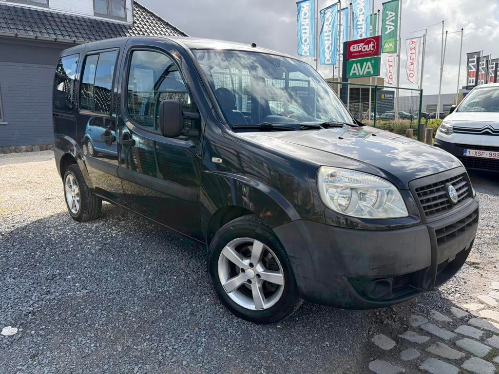 FIAT Doblo – 5 zitplaatsen – Ideaal voor werk én gezin!, Autos, 1305 kg, Achat, 174 g/km, 4 portes