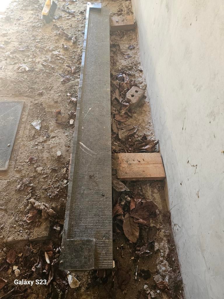 Appui de fenêtre 210 cm, Enlèvement