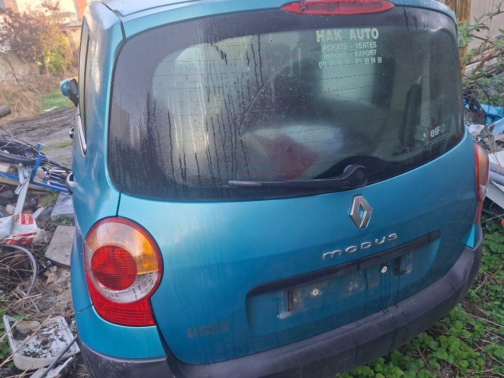 Avendre pièces de renault modus essence cylindre 12, Autos, Renault, Achat, Boîte manuelle, Alcantara, 5 portes