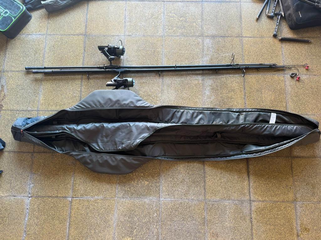 Set de pêche à la carpe à vendre! Tout en un seul lot!, Sports nautiques & Bateaux, Enlèvement, Utilisé, Canne à pêche complète