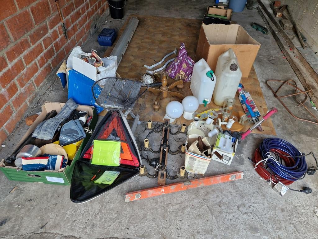 Lot pour brocantes, Enlèvement